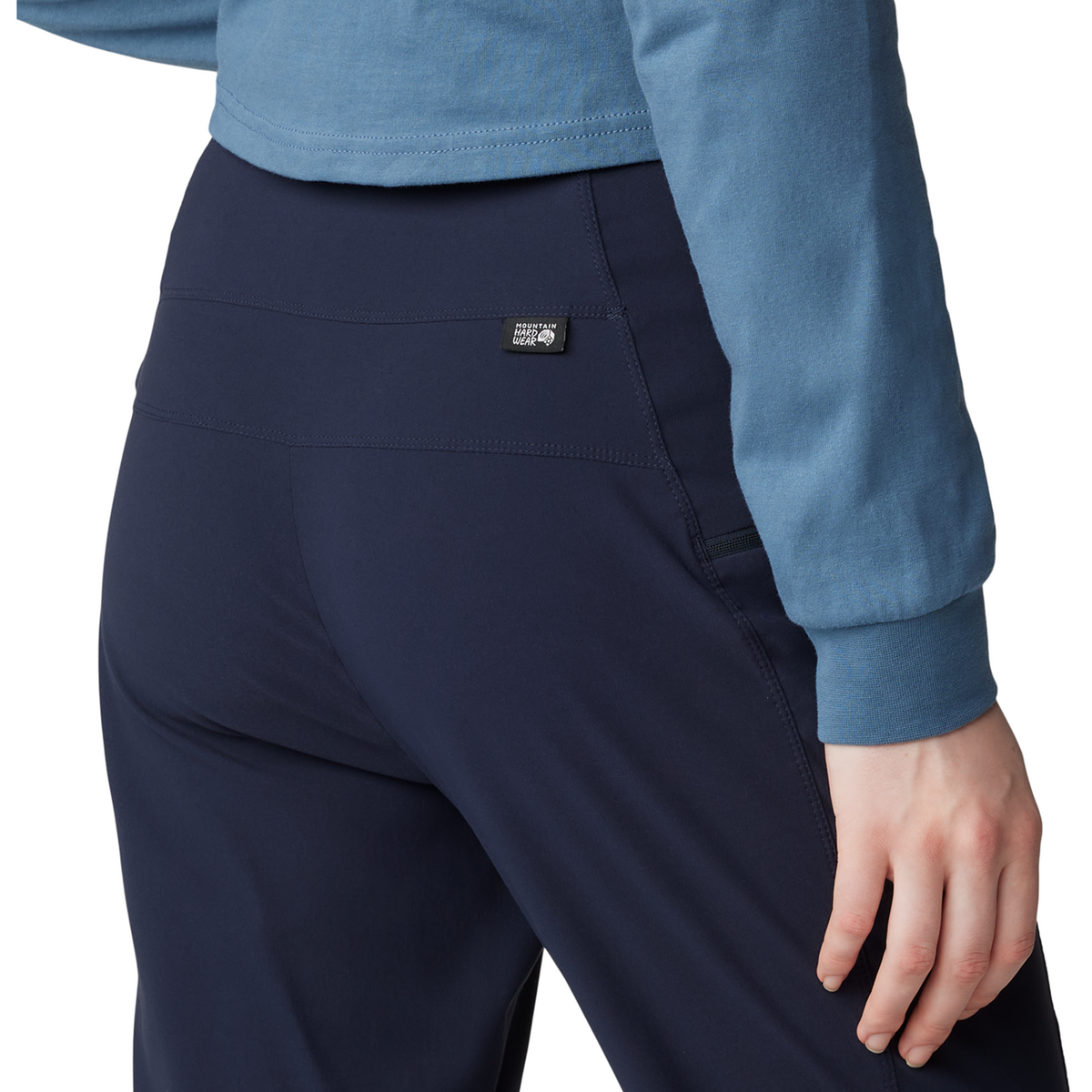 Mountain Hardwear W Dynama™ High Rise Ankle Pant in BLAU