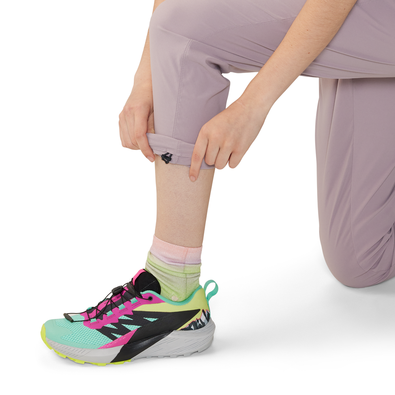 Mountain Hardwear W Dynama™ Pull-On Ankle Pant in PINK